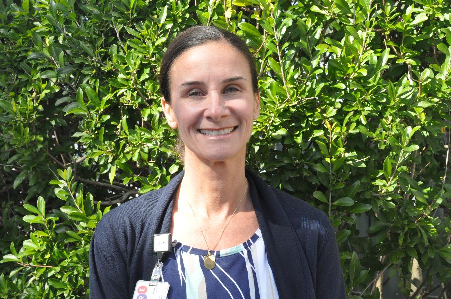 Lisa Sellers, ARNP, MSN, FNP-C_2017 VNA Associate of the Year Lisa Sellers, ARNP, MSN, FNP-C_2017 VNA Associate of the Year